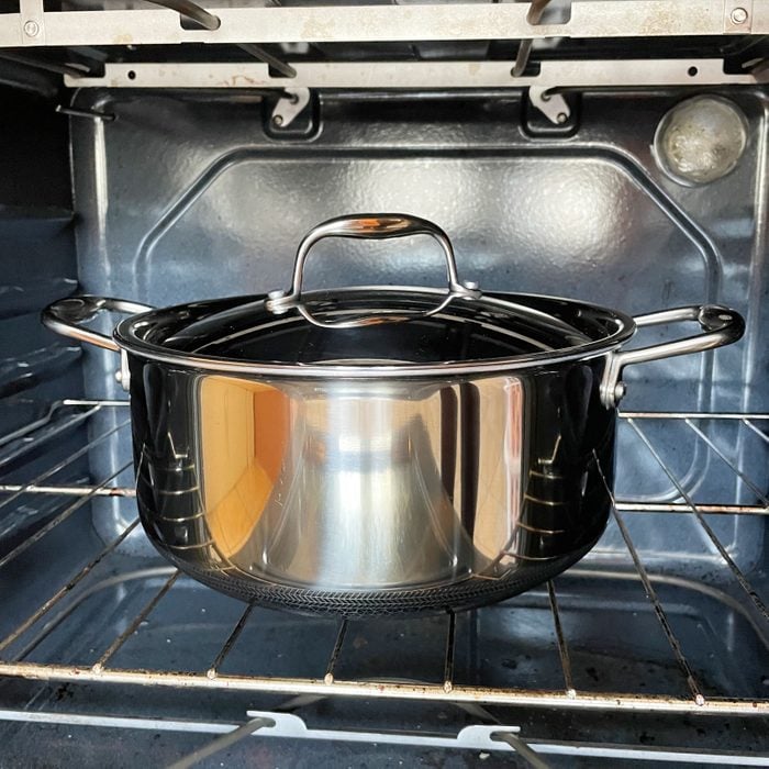 HexClad Dutch Oven Review: This Workhorse Replaces Every Other Pan in My Kitchen