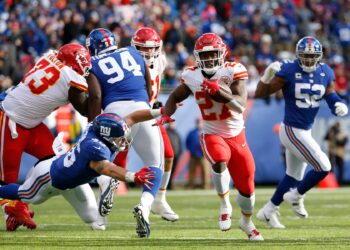 Chiefs vs. Giants: Odds, predictions, and best bets for Sunday Night Football